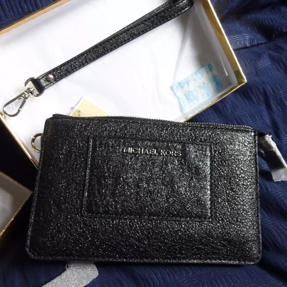 Vintage Metallic Black Michael Kors wristlet - Picture 6 of 15